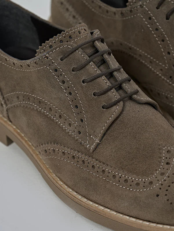 KADE TAOPE SHOES ARTICLE 47