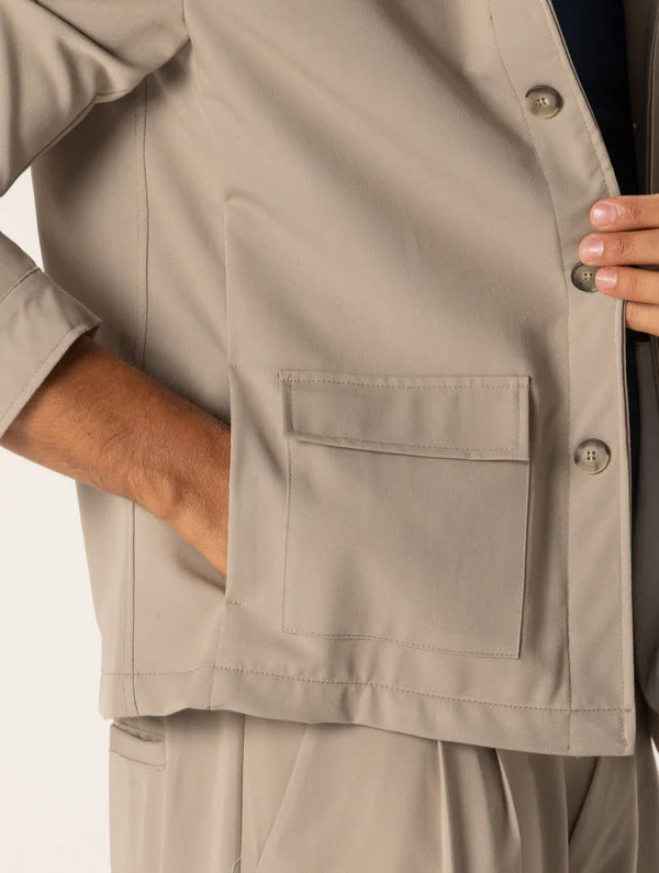 ANDREW DOVE GREY JACKET Article 22