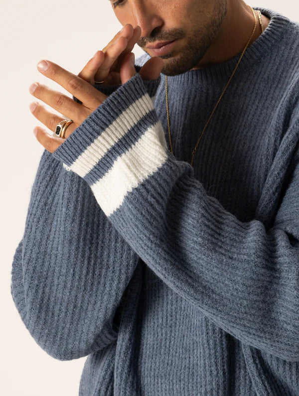 AKIRA CREW NECK SWEATER IN AVIATION BLUE Article 26