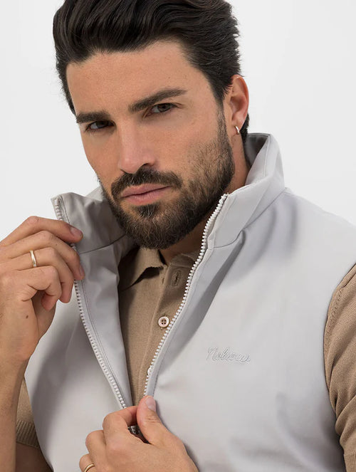 BJORN ICE VEST WITH EMBROIDERY Article 39