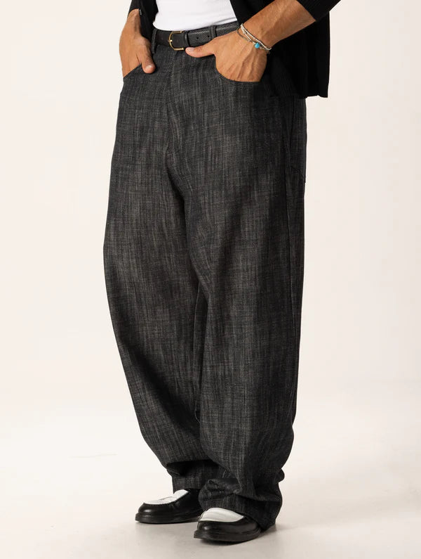 CHOMEI BLACK BAGGY JEANS Article 43