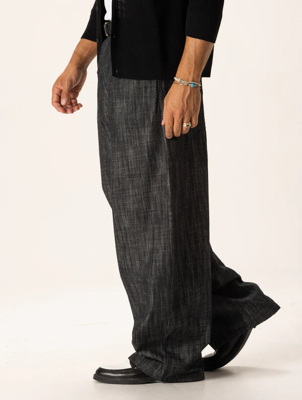 CHOMEI BLACK BAGGY JEANS Article 43