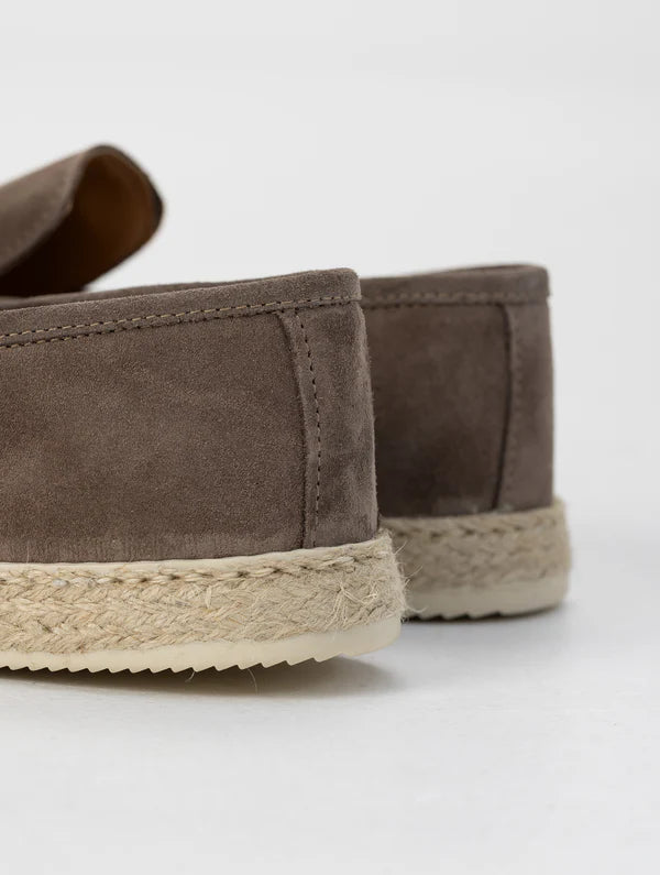 PABLO TAUPE ESPADRILLES Article 48